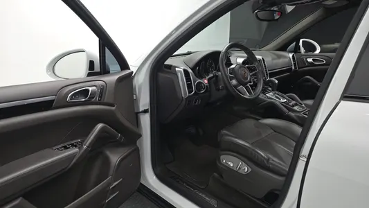 Porsche 카이엔 3.0 2017 10