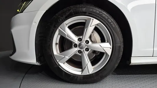 Audi A6 (C8) 40 TDI 2020 5