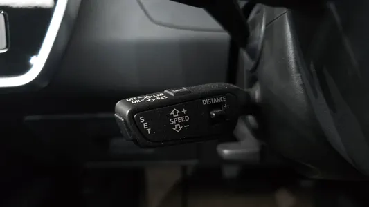 Audi A6 (C8) 40 TDI 2020 18