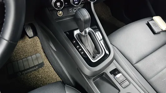 Renault Korea XM3 1.6 GTe RE 2022 9