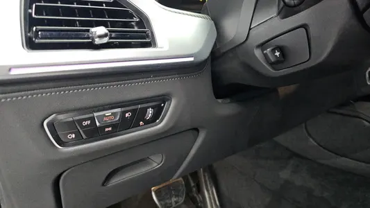 BMW XM (G09) 4.4 2023 14