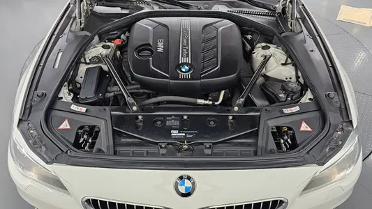 BMW 5 Series (F10) 520d 2014 5