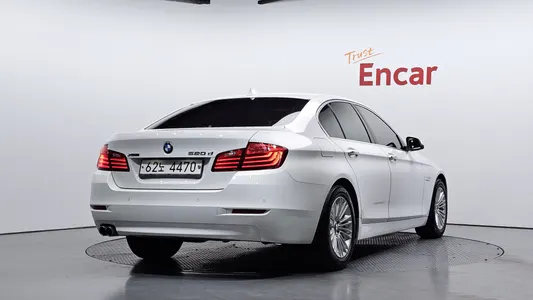 BMW 5 Series (F10) 520d 2014