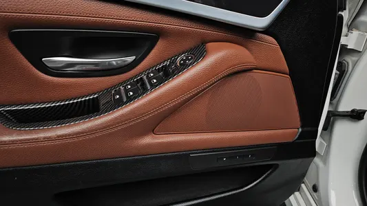 BMW 5 Series (F10) 520d 2014 17