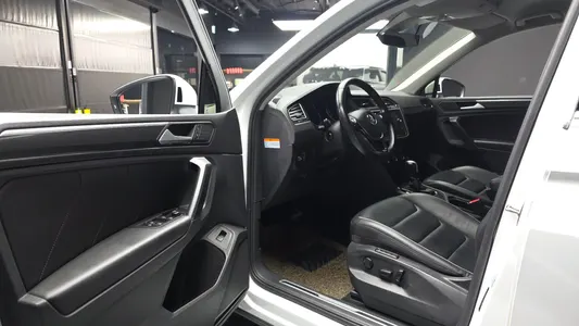 Volkswagen 2 2.0 TDI 2019 9