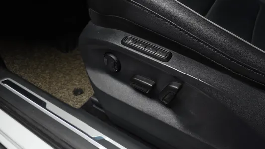 Volkswagen 2 2.0 TDI 2019 27