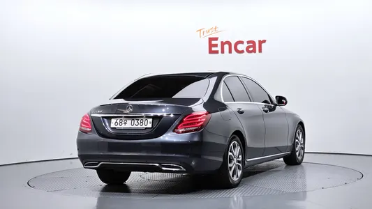 Mercedes-Benz C-Class W205 C220 d 2016