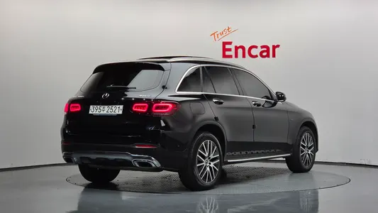 Mercedes-Benz GLC-Class X253 GLC300e 4MATIC 2020