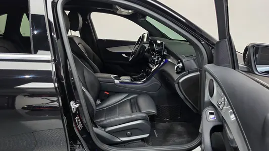Mercedes-Benz GLC-Class X253 GLC300e 4MATIC 2020 27