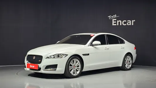 Jaguar XF (X260) 25t 2018
