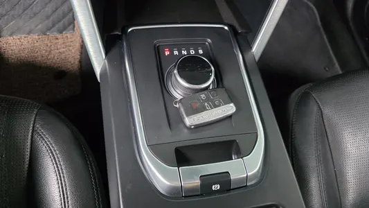 Land Rover 디스커버리 스포츠 2.0 TD4 SE 2018 9