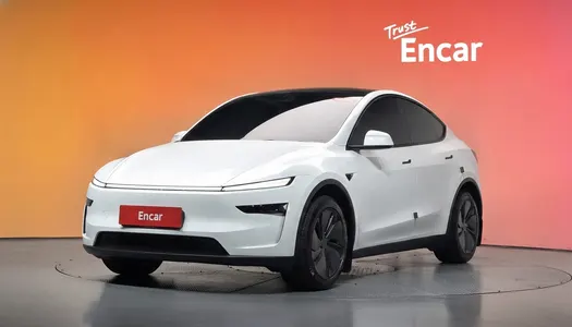 Tesla Y AWD 2026