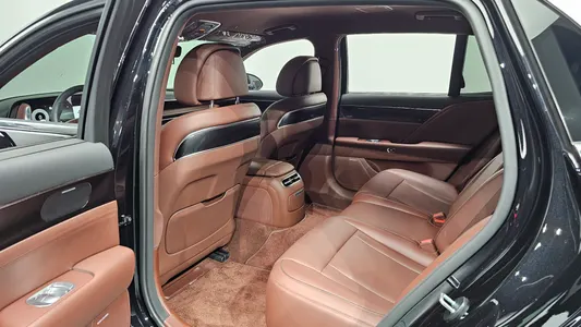 Genesis G90 (RS 4) 3.5 AWD 2023 12