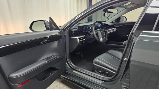 Hyundai (GN7) 2.5 2WD 2023 10