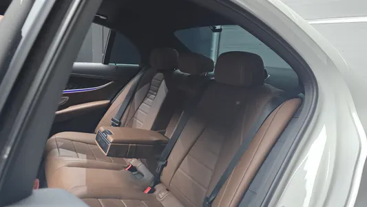 Mercedes-Benz E-Class W213 E250 AMG Line 2023 12
