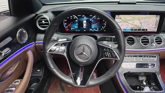 Mercedes-Benz E-Class W213 E250 AMG Line 2023 14