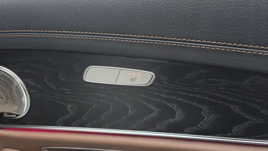 Mercedes-Benz E-Class W213 E250 AMG Line 2023 33