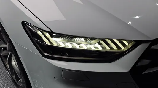 Audi A7 (4K) 55 TFSI 2022 22