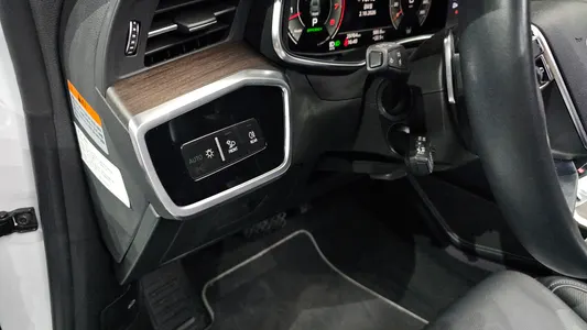 Audi A7 (4K) 55 TFSI 2022 29