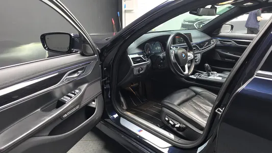 BMW 7 Series (G11) 730Ld xDrive M 2017 10