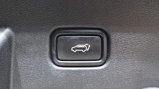 Kia 5 2WD 2023 20