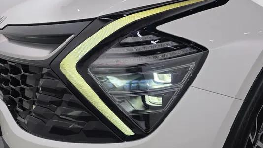 Kia 5 2WD 2023 22