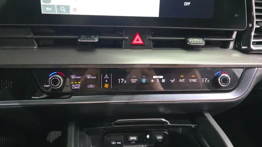 Kia 5 2WD 2023 32