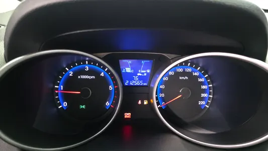 Hyundai ix (e-VGT) 2WD 2013 8