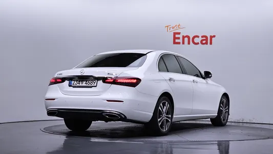 Mercedes-Benz E-Class W213 E350 4MATIC 2021