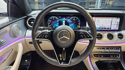 Mercedes-Benz E-Class W213 E350 4MATIC 2021 12