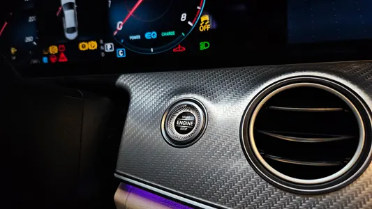 Mercedes-Benz E-Class W213 E350 4MATIC 2021 27