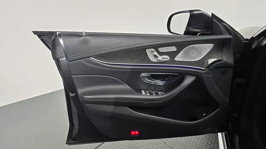 Mercedes-Benz AMG GT 4 63 S 4MATIC+ 2019 24