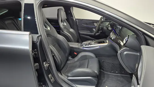 Mercedes-Benz AMG GT 4 63 S 4MATIC+ 2019 26