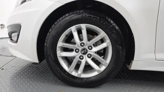 Kia K5 LPI 2012 5
