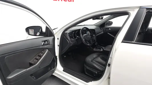 Kia K5 LPI 2012 10