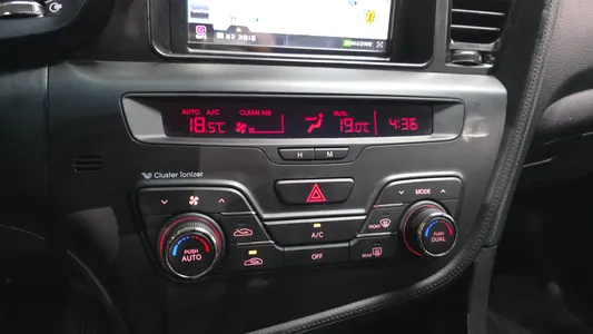 Kia K5 LPI 2012 17