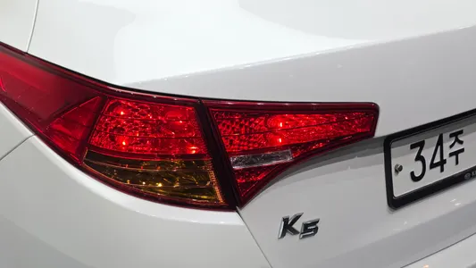 Kia K5 LPI 2012 24