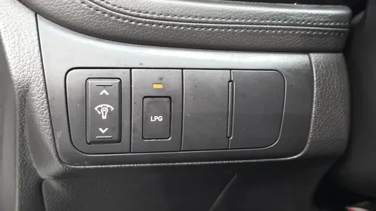Kia K5 LPI 2012 30