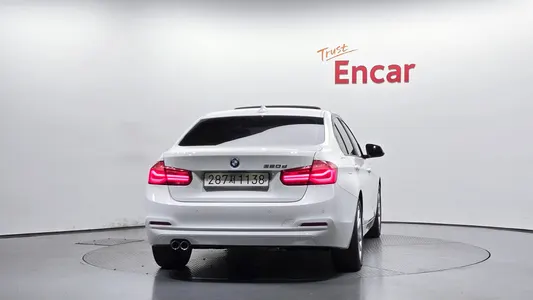 BMW 3 Series (F30) 320d 2017 4
