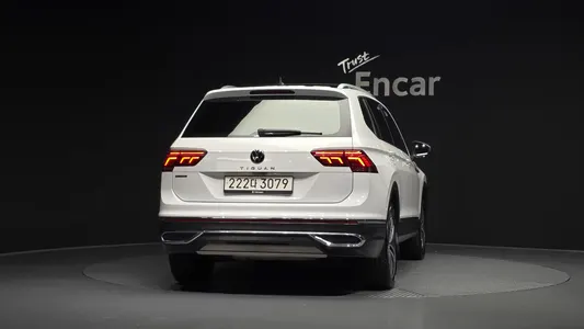 Volkswagen 티구안 올스페이스 2.0 TSI 2023 4