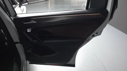 Volkswagen 티구안 올스페이스 2.0 TSI 2023 26