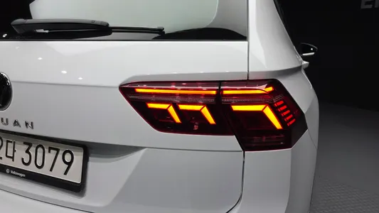 Volkswagen 티구안 올스페이스 2.0 TSI 2023 24
