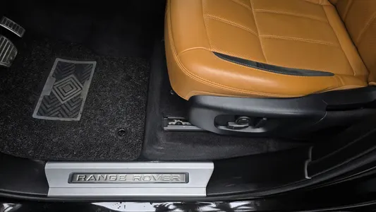 Land Rover 2 3.0 SDV6 HSE 2019 31