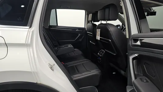 Volkswagen 2 2.0 TDI 2020 12