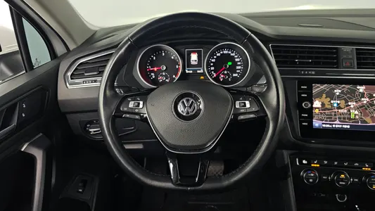 Volkswagen 2 2.0 TDI 2020 13