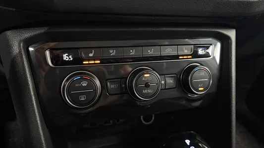 Volkswagen 2 2.0 TDI 2020 18