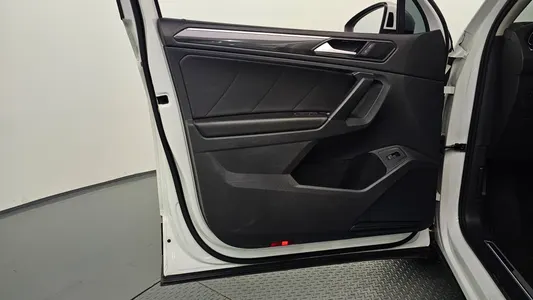 Volkswagen 2 2.0 TDI 2020 24