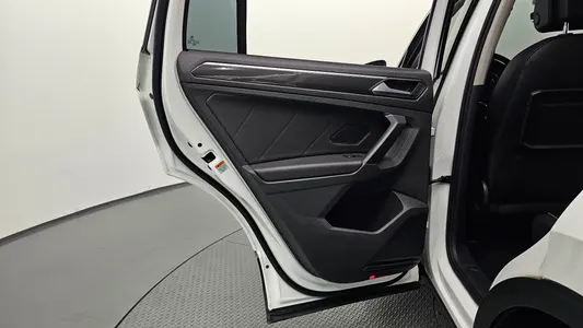 Volkswagen 2 2.0 TDI 2020 25