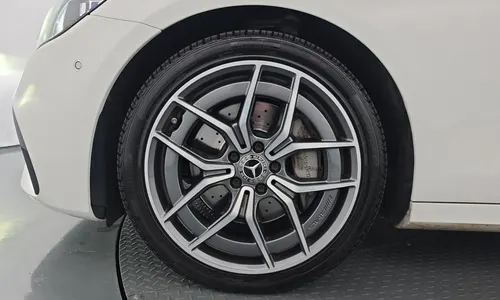Mercedes-Benz E-Class W213 E220d 4MATIC AMG Line 2021 5