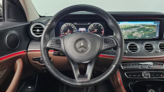 Mercedes-Benz E-Class W213 E300 4MATIC 2016 12